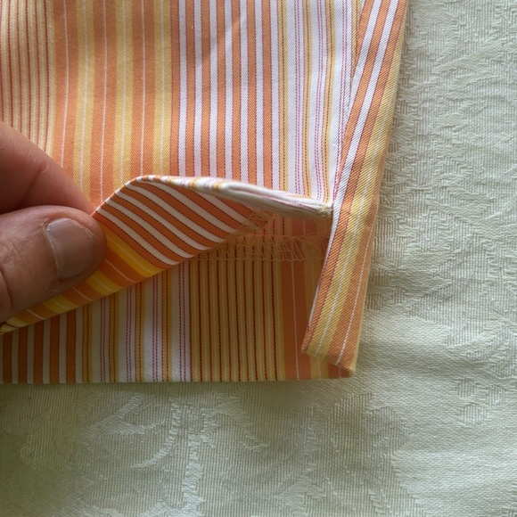 ❤️2/$15 or 3/$21❤️ Talbots Lightweight Capris, Size 10 - Picture 7 of 11